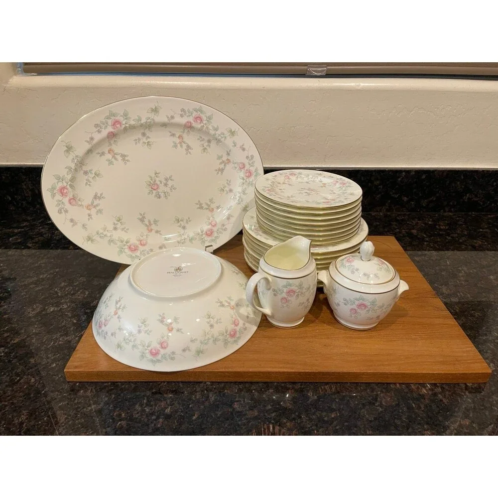 PFALTZGRAFF AMERICAN BONE CHINA Rosemont SERVING BOWL